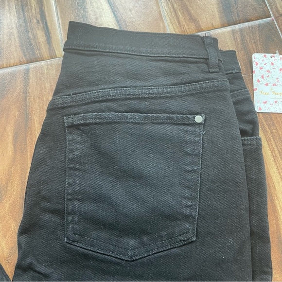 Free People NWT We the Free High Rise French Girl Black Flare Jeans Size 32 - Picture 8 of 15